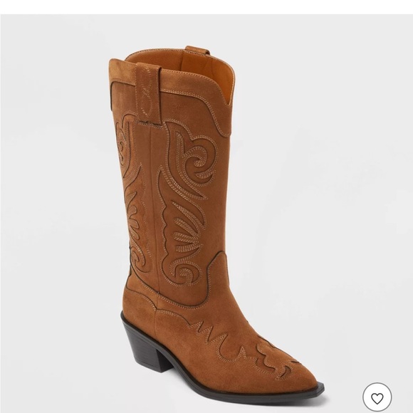 Universal Thread Tan Suede Heeled Boots - Picture 5 of 6